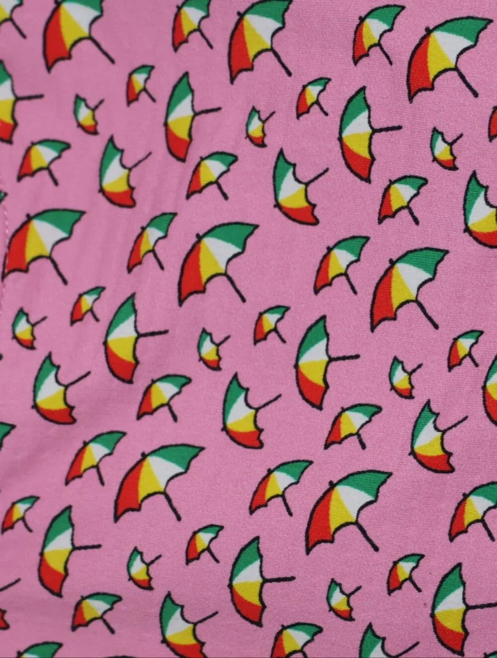 ⁠IBKÜL Pink Franny Umbrella Print Athletic Golf/Tennis Skort.